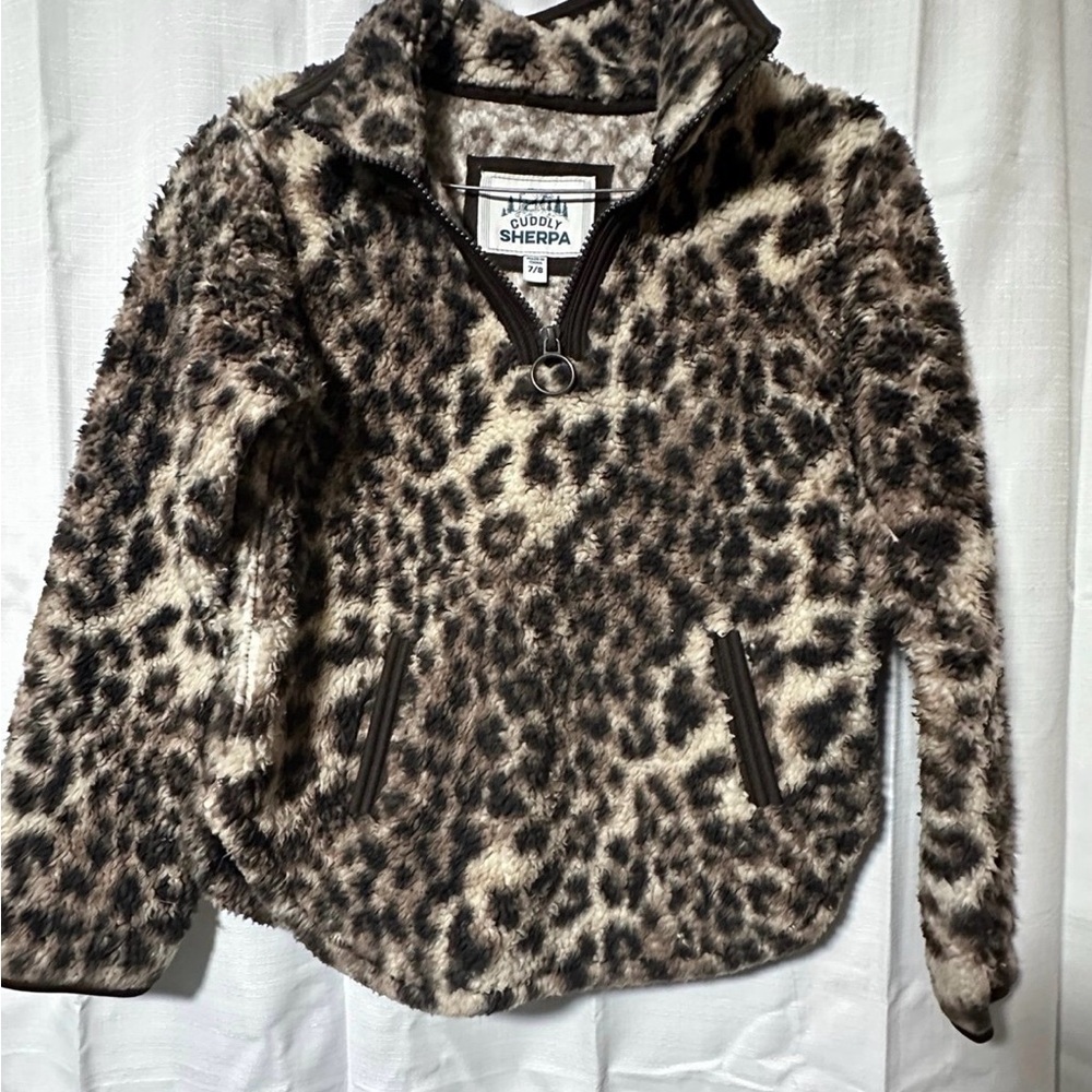 Cuddly Sherpa leopard cheetah print pullover Sherpa girls size 7/8